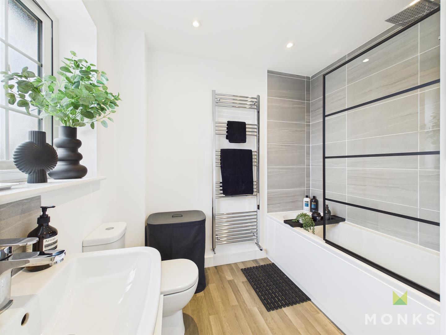 8 Bowyer Grange, Gobowen, SY11 3FQ For Sale 8 Bowyer Grange, Gobowen, SY11 3FQ For Sale